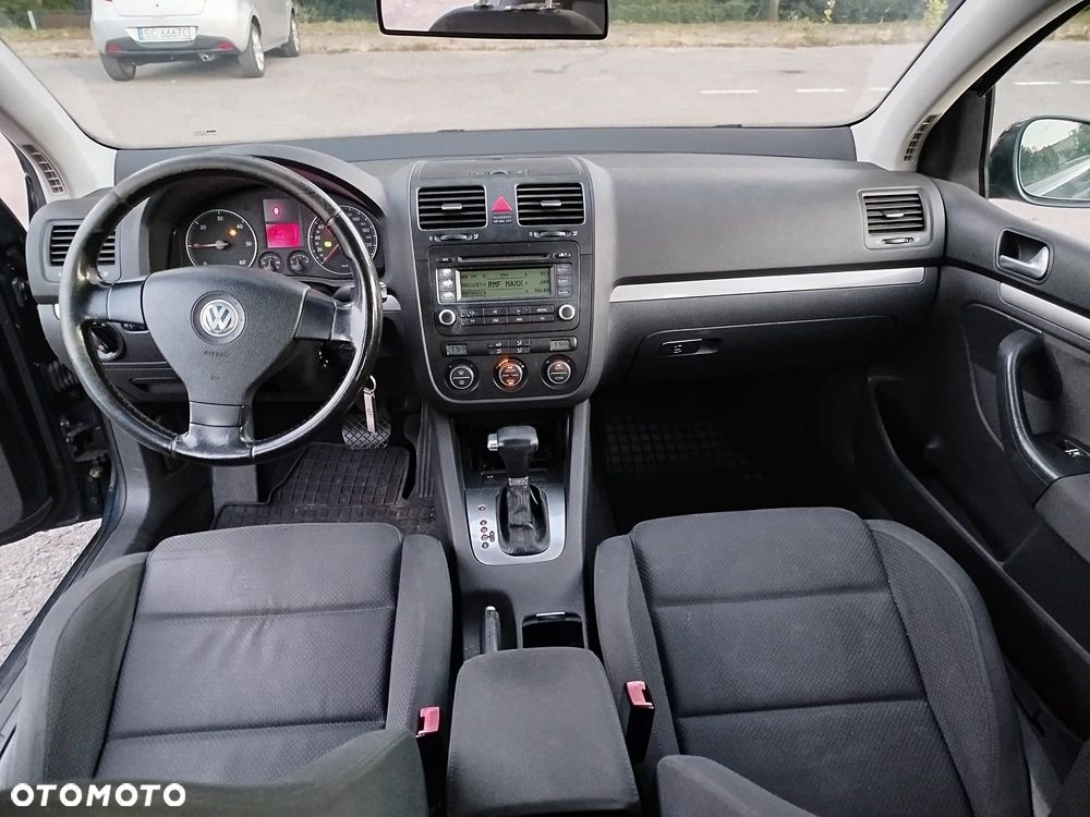Volkswagen Golf 2.0 TDI DSG Sportline - 14