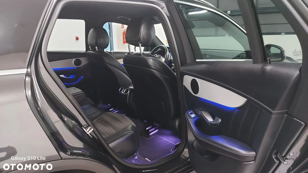 Mercedes-Benz GLC 300 de 4Matic 9G-TRONIC AMG Line - 14