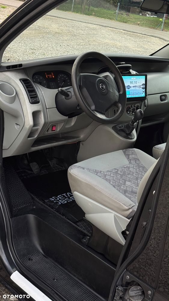 Opel Vivaro Tour - 17