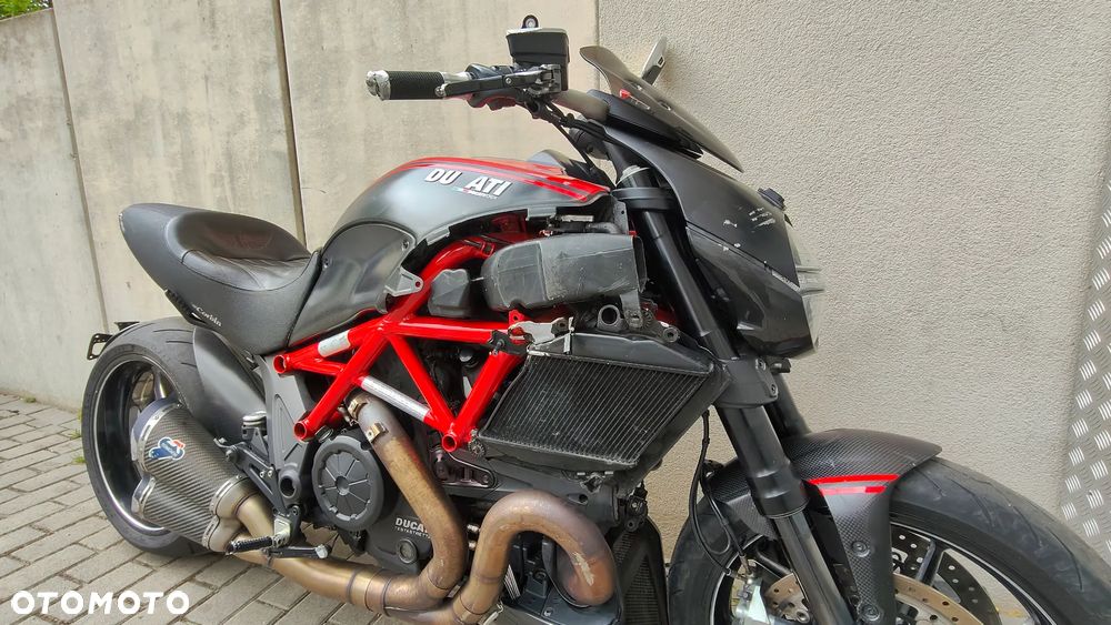 Ducati Diavel - 2