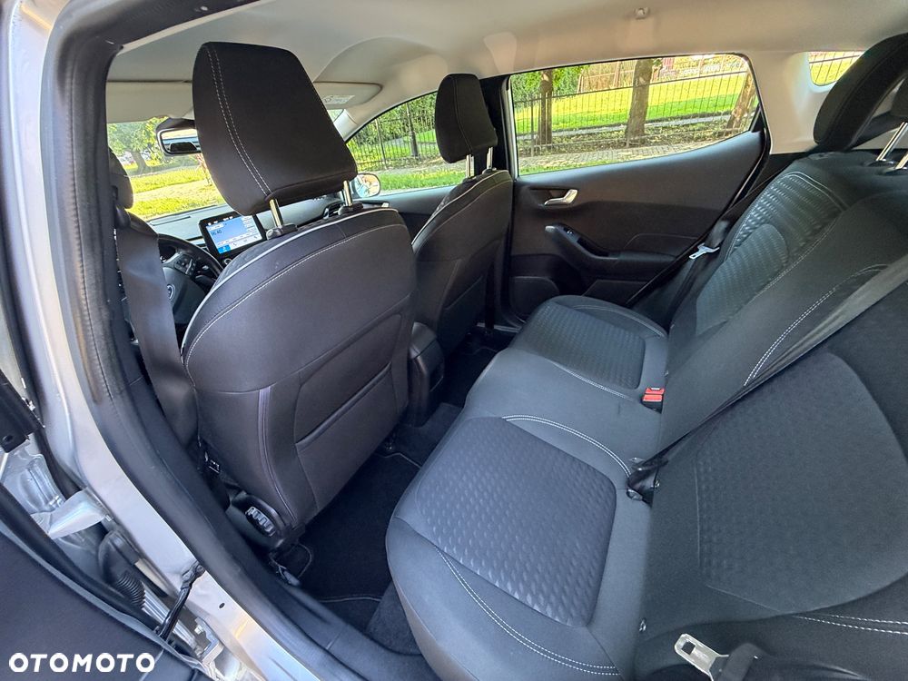 Ford Fiesta - 16