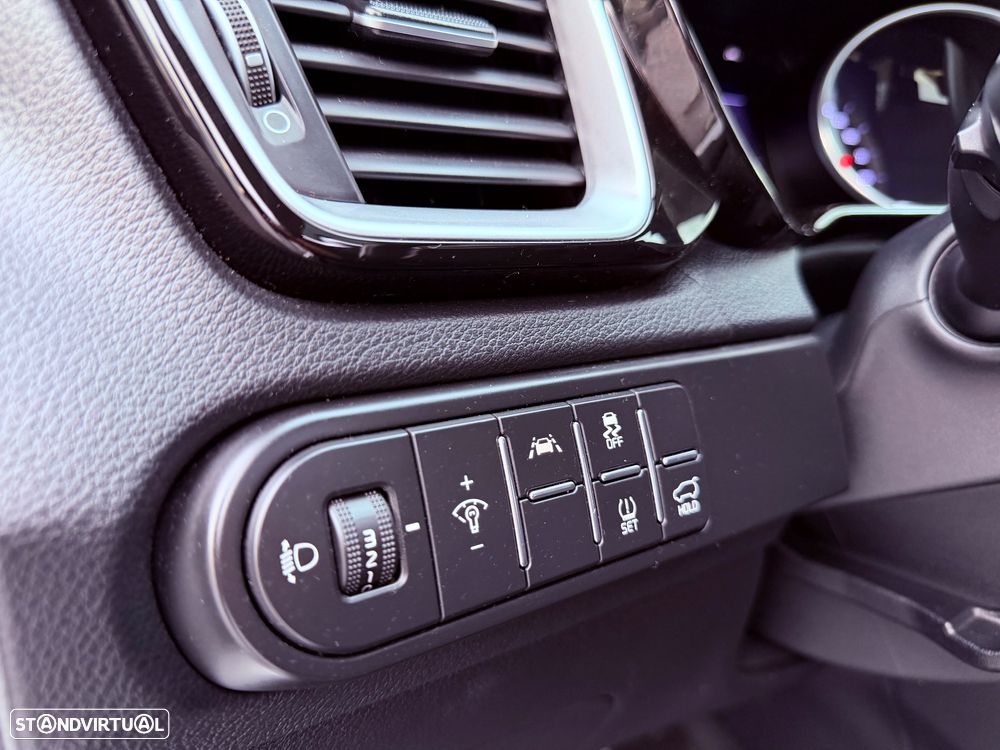 Kia Ceed SW 1.6 CRDi MHEV Drive - 21