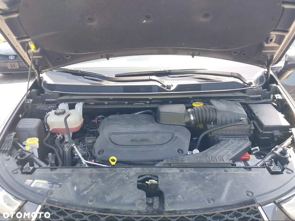 Chrysler Pacifica - 10