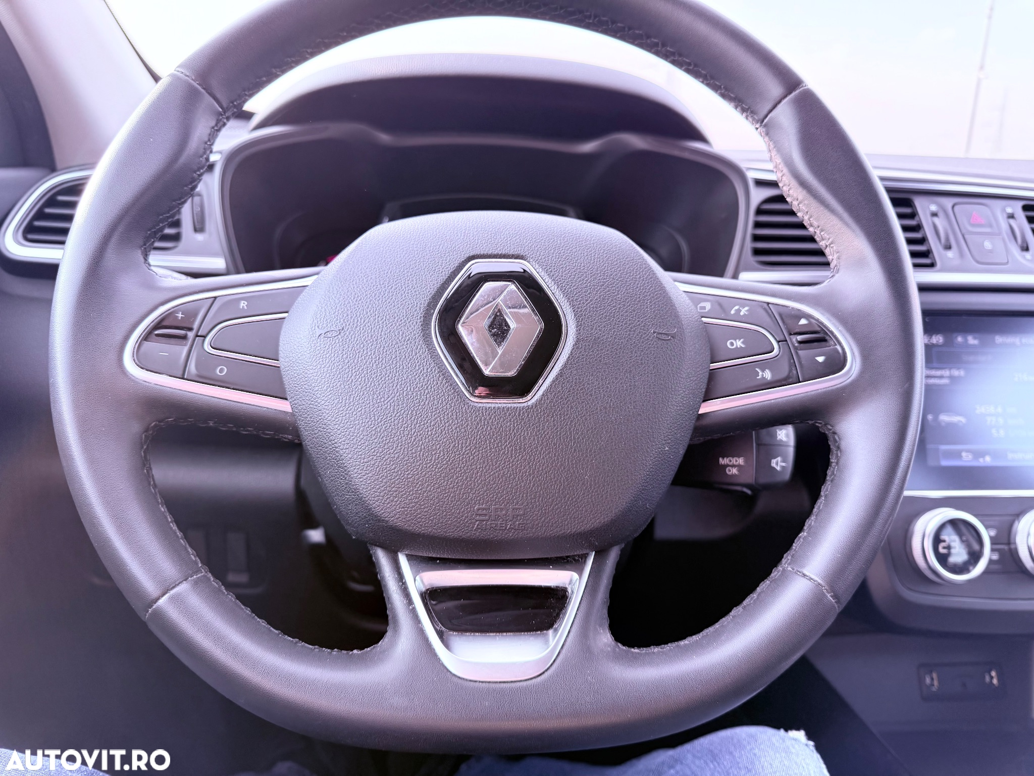 Renault Kadjar BLUE dCi 115 EDC Deluxe-Paket LIMITED - 17