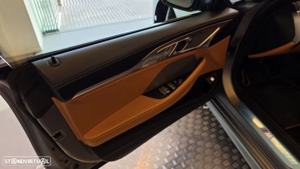 BMW 840 Gran Coupé d xDrive Pack M - 38