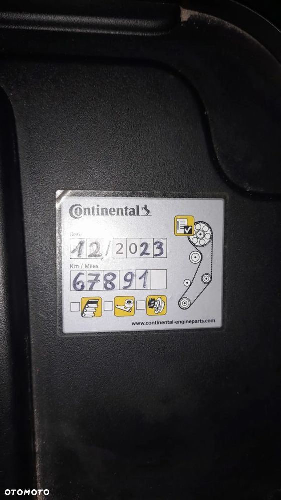 Peugeot 3008 1.2 PureTech Allure S&S - 17