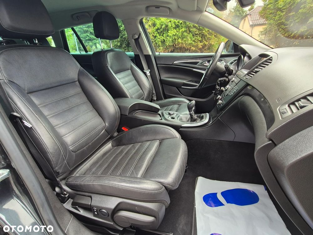 Opel Insignia 1.4 T Cosmo S&S - 33