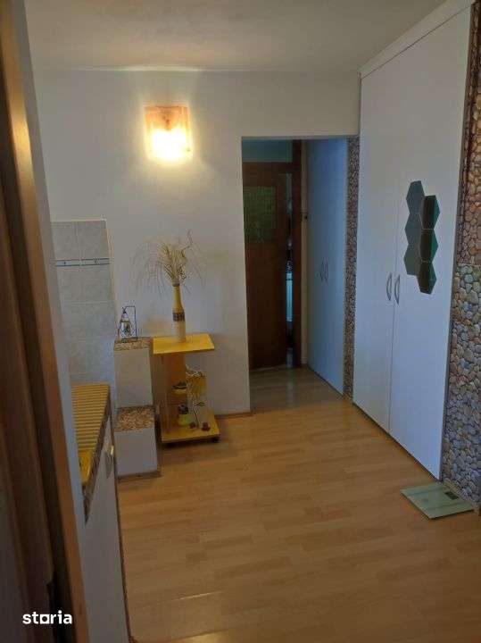 KM 5 | SEMIMOBILAT | GAZE | ETAJ3/4 — fotografia 3