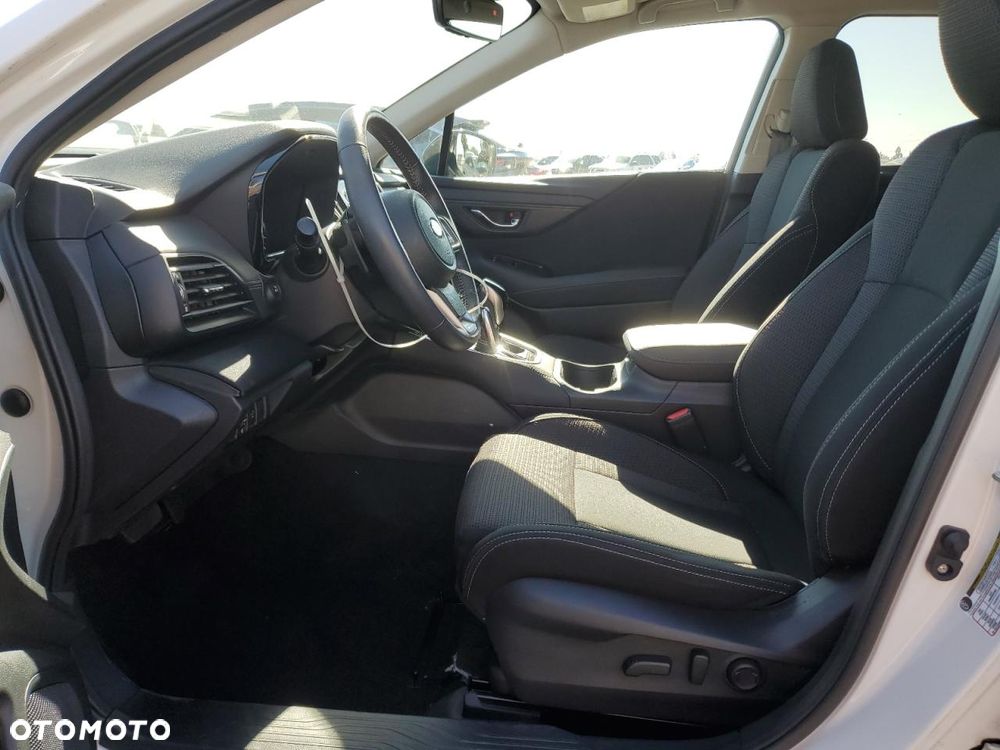 Subaru Outback 2.5i Lineartronic Edition Platinum Cross - 3