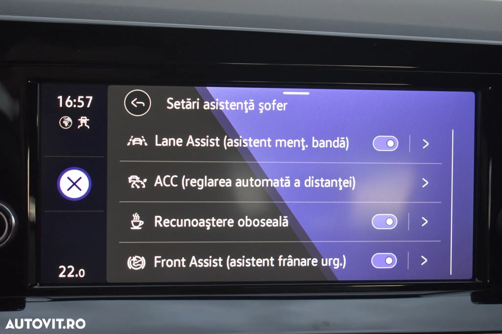 Volkswagen Golf 1.0 TSI Life - 30