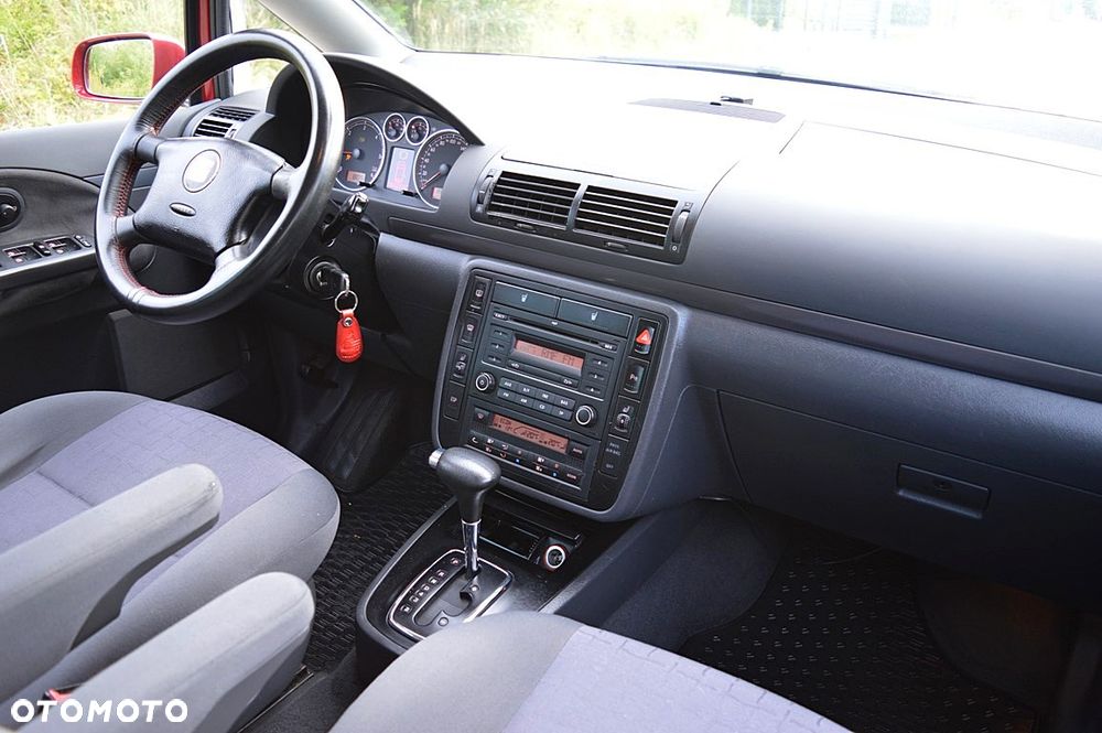 Seat Alhambra 1.9 TDI Automatik Reference - 19