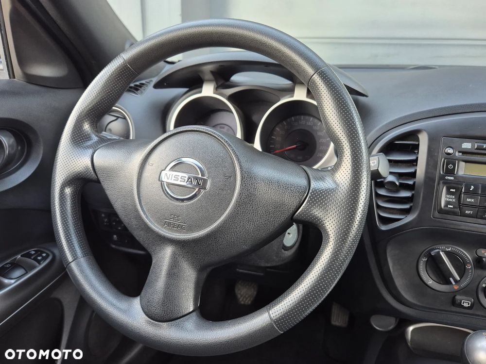 Nissan Juke 1.6 Visia - 14