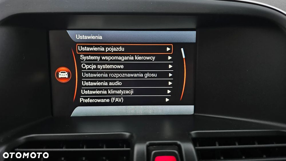 Volvo XC 60 D3 Momentum - 19