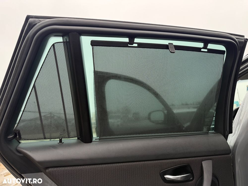 BMW Seria 3 318d DPF Touring Edition Exclusive - 24