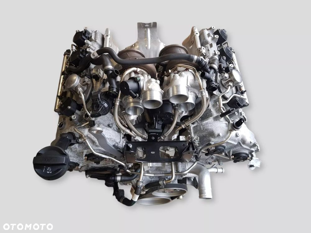 Silnik S68 S68B44A X-Drive BMW X5M X6M X7 G70 4.4 V8 - 5
