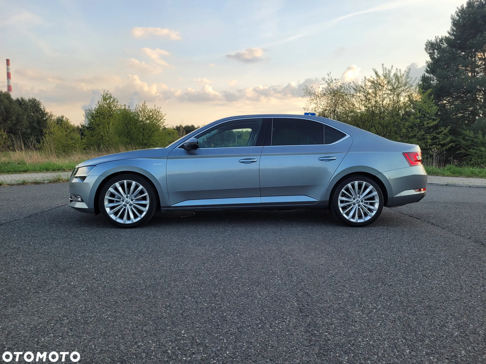Skoda Superb 1.8 TSI L&K DSG - 8