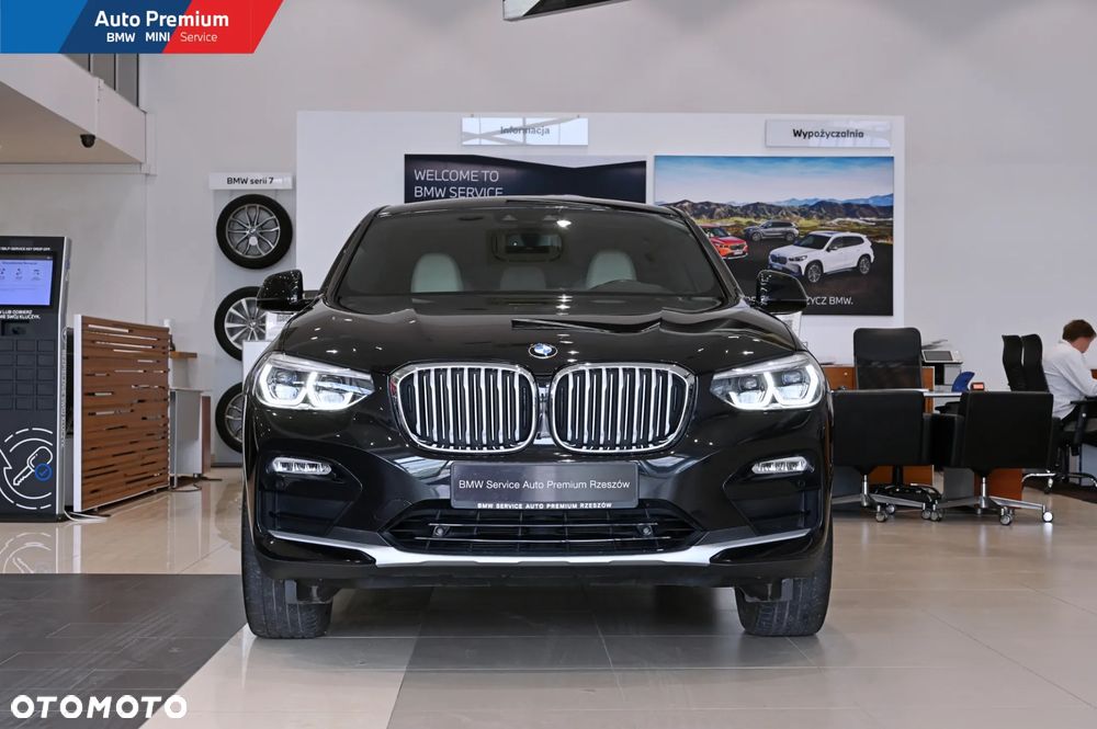 BMW X4 xDrive30i xLine sport - 2