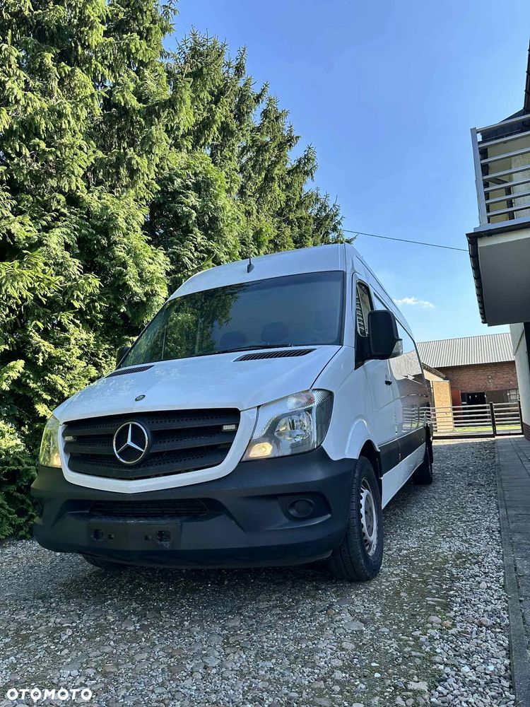 Mercedes-Benz SPRINTER - 4