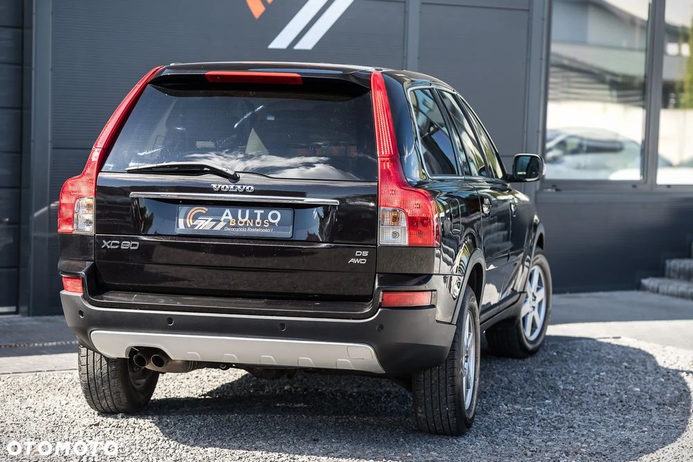 Volvo XC 90 - 8