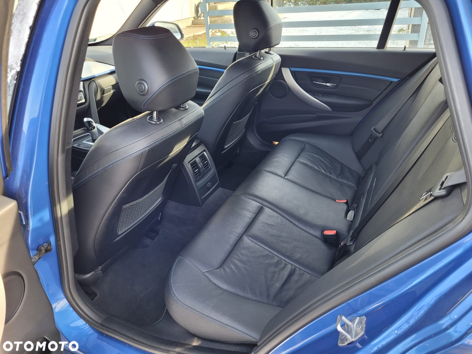 BMW Seria 3 320i M Sport - 11