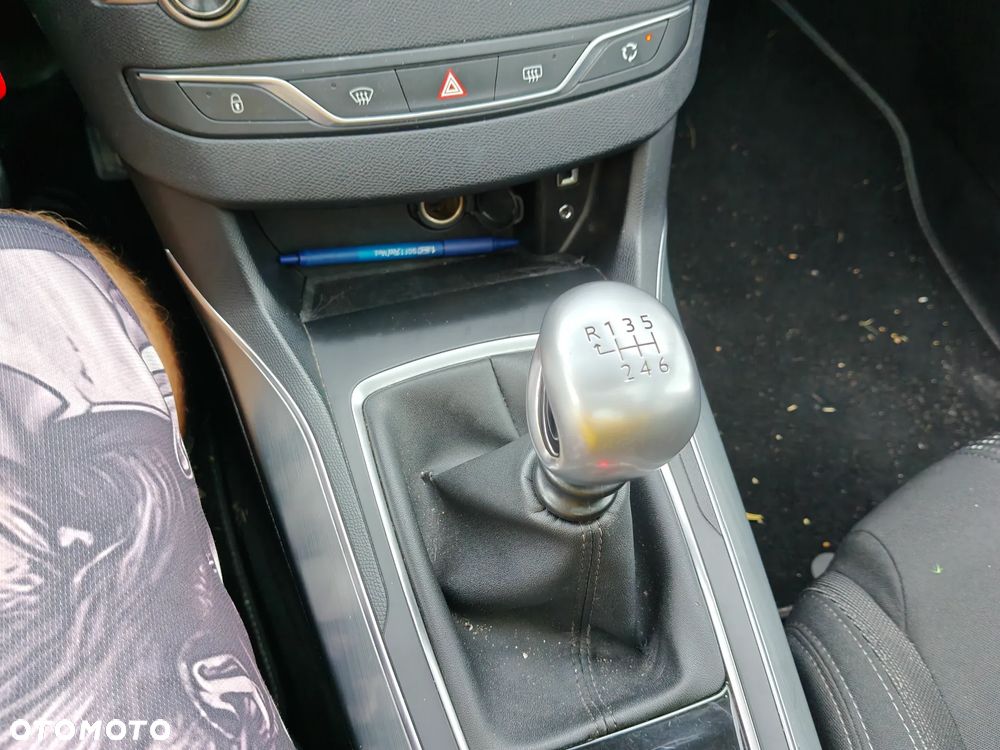 Peugeot 308 130 e-THP Stop & Start Allure - 27