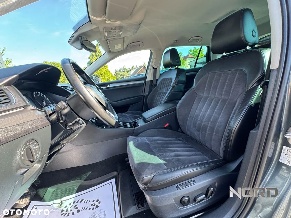 Skoda Superb 2.0 TDI DSG Style - 13