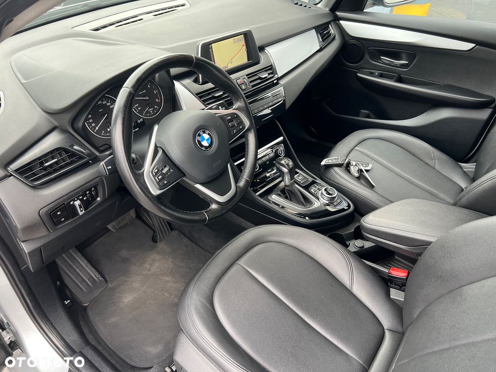BMW Seria 2 218d Advantage sport - 14