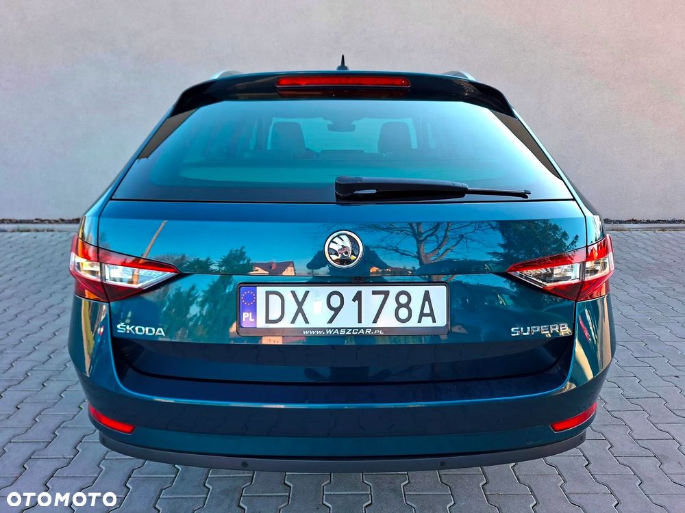 Skoda Superb 2.0 TDI DSG L&K - 6