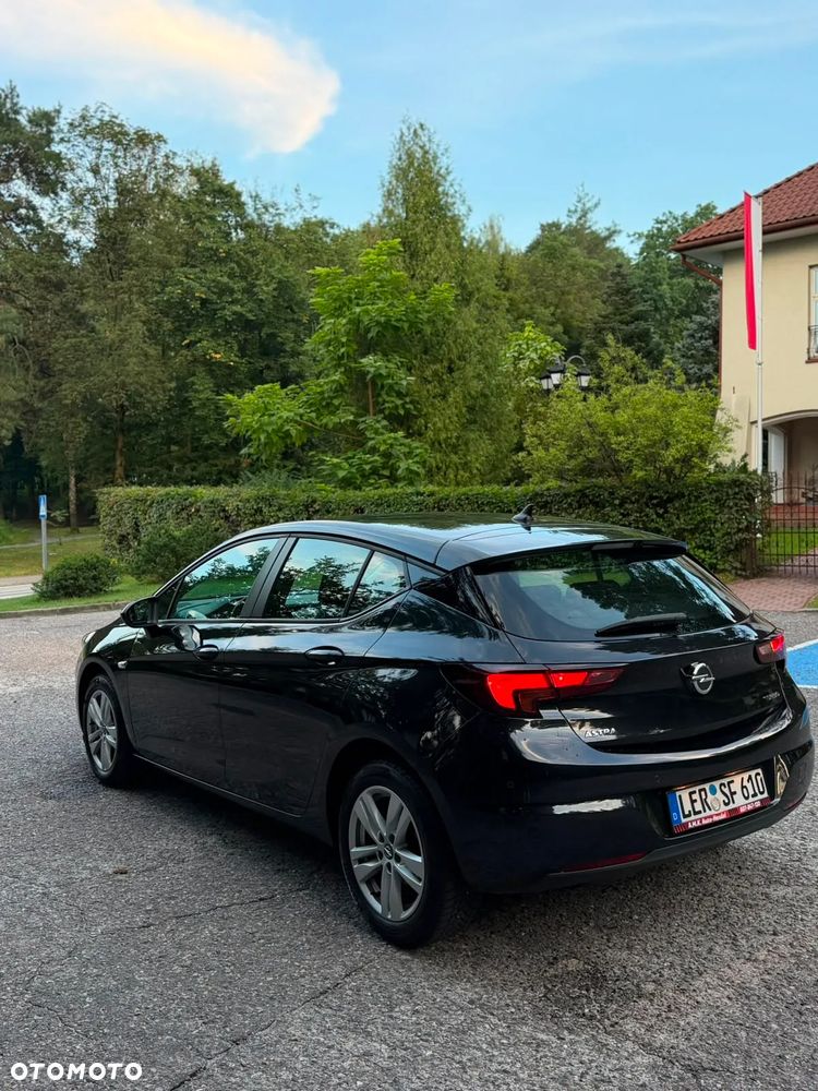 Opel Astra - 16
