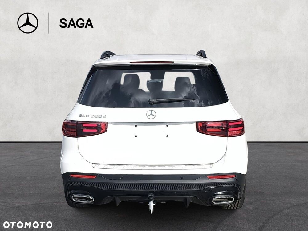 Mercedes-Benz GLB - 6