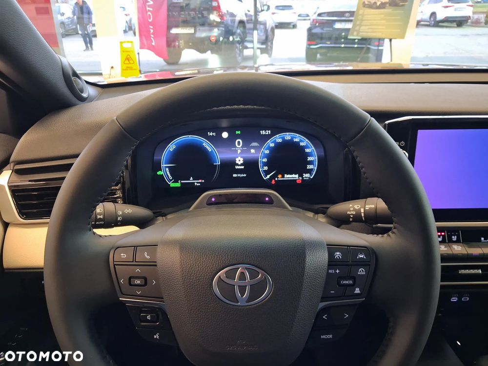 Toyota Camry 2.5 Hybrid Executive CVT - 14