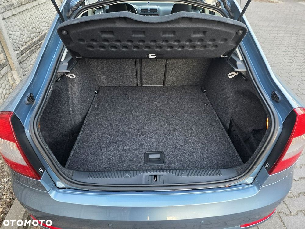 Skoda Octavia 1.8 TSI Elegance DSG - 27
