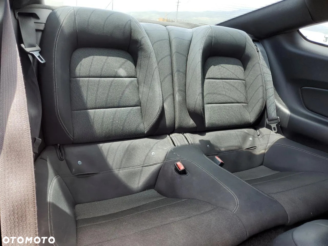 Ford Mustang 3.7 V6 Premium - 9