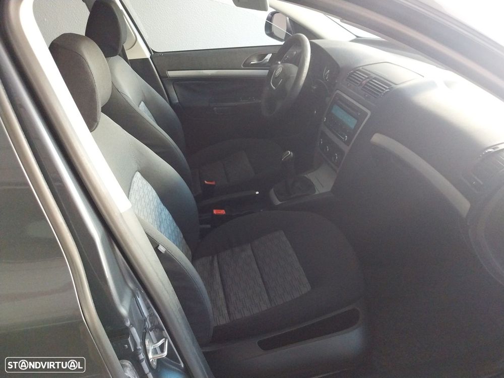 Skoda Octavia Break 1.6 TDi Ambition - 7