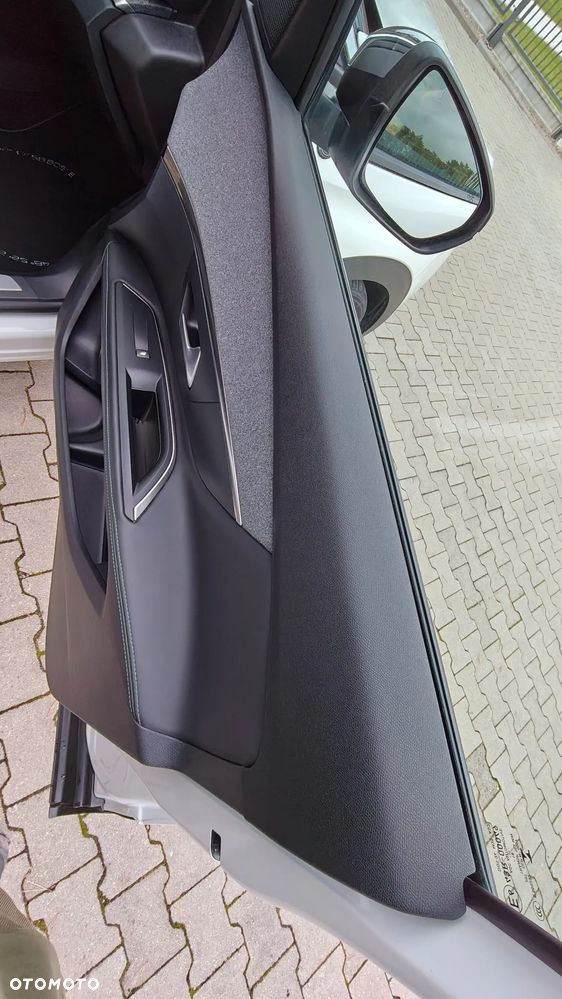 Peugeot 5008 2.0 BlueHDI Crossway S&S EAT8 - 28