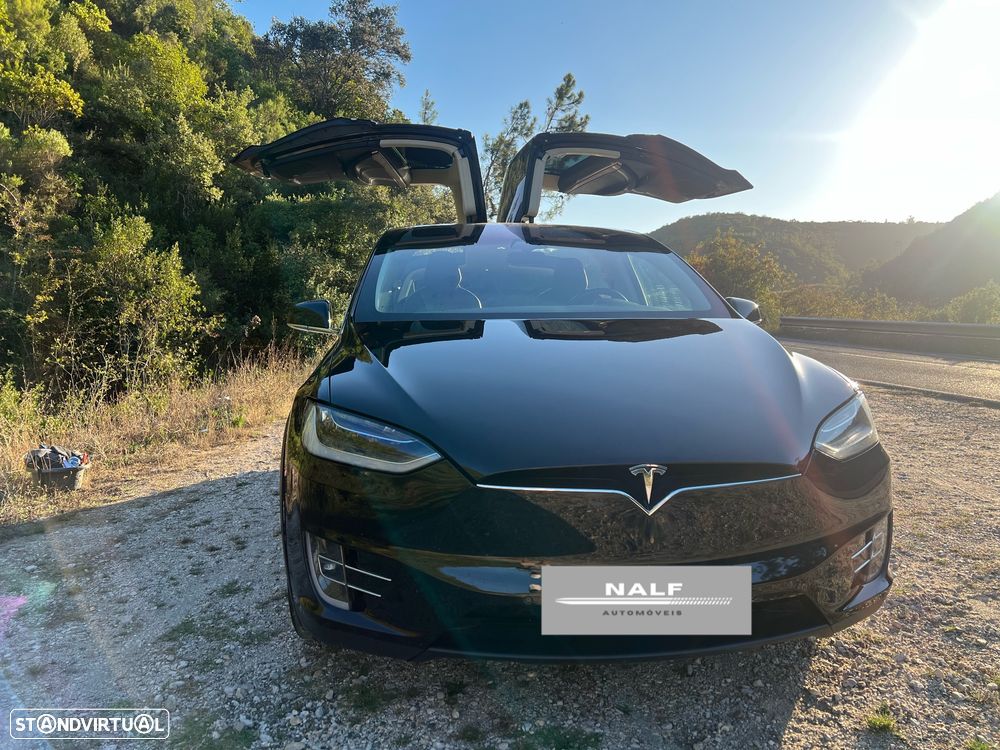 Tesla Model X 2017 photo 3
