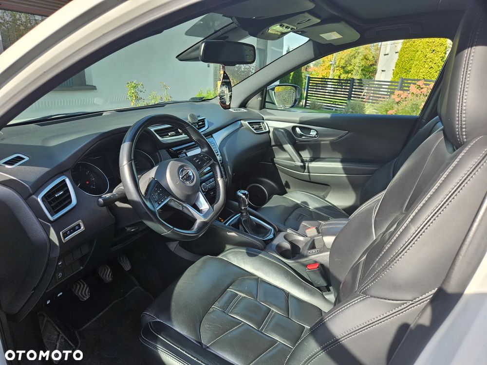 Nissan Qashqai 1.3 DIG-T TEKNA+ - 8