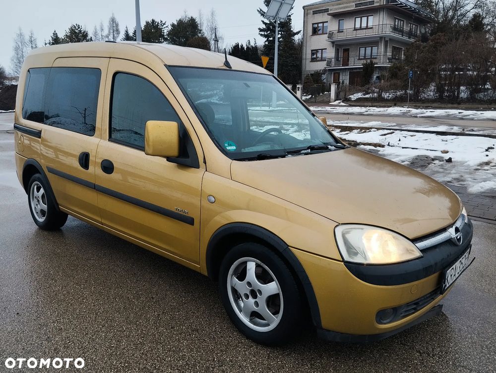 Opel Combo Tour Comfort - 22