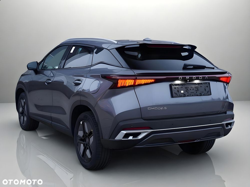 Omoda 5 1.5 T-GDI Hybrid Premium DHT - 6