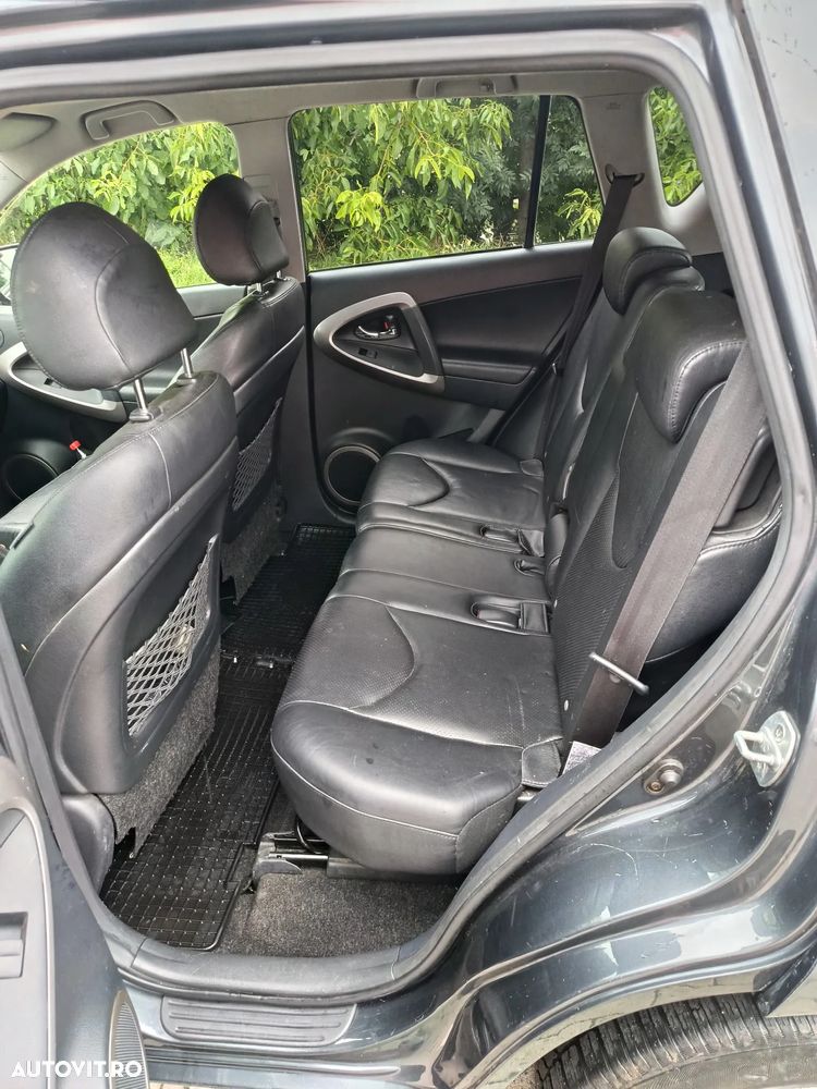 Toyota RAV4 2.2 D-CAT 4x4 Executive - 7