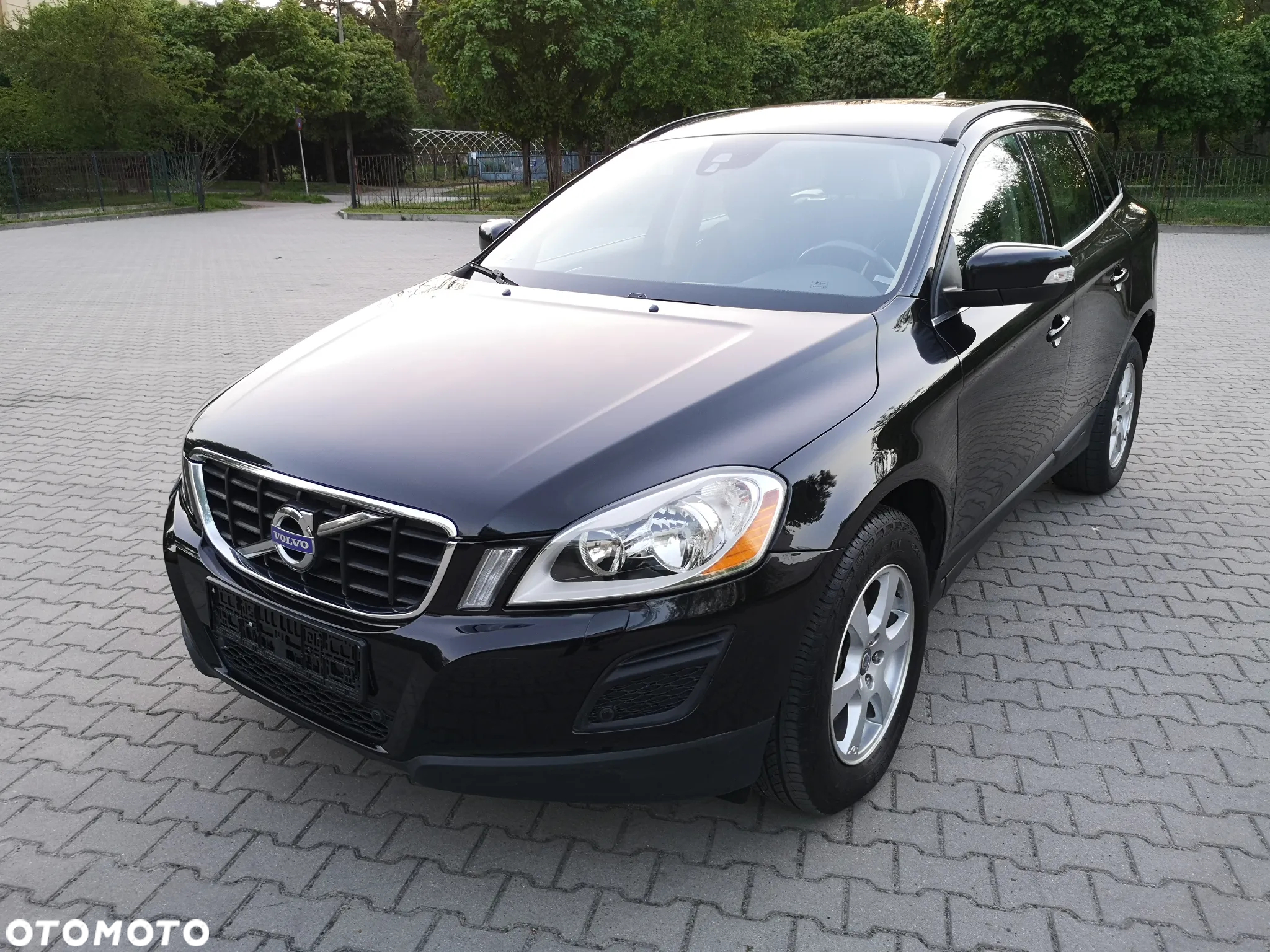 Volvo XC 60 D3 AWD Momentum - 30