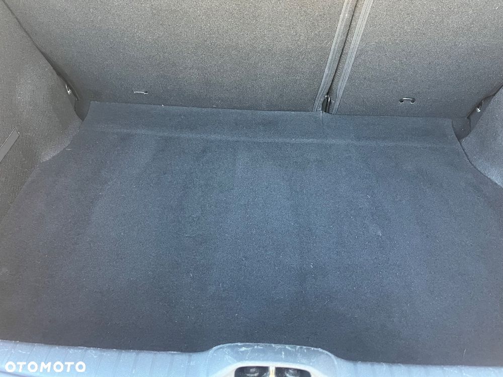 Peugeot 208 95 VTI Active - 21