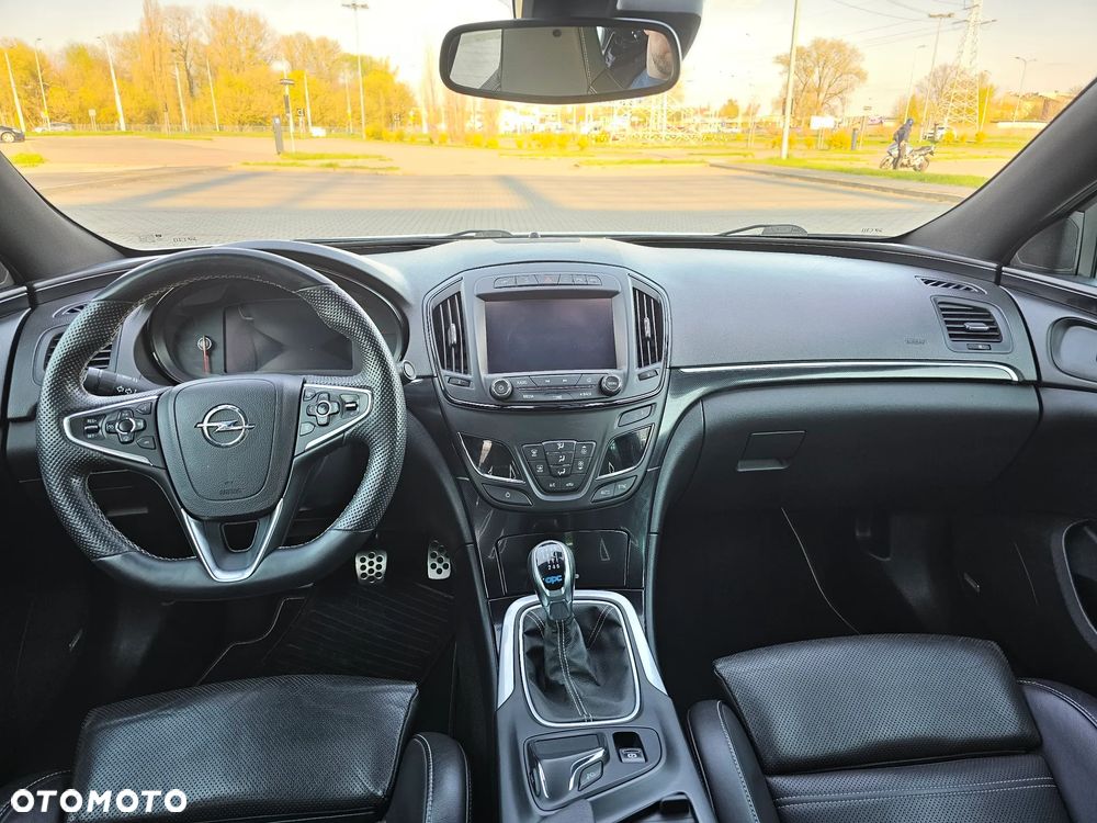 Opel Insignia 2.8 V6 Turbo 4x4 OPC - 16