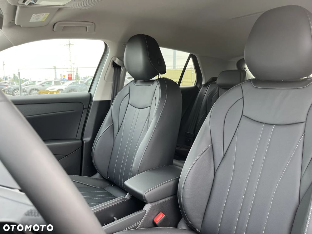 Volkswagen T-Roc 1.5 eTSI Style DSG - 11