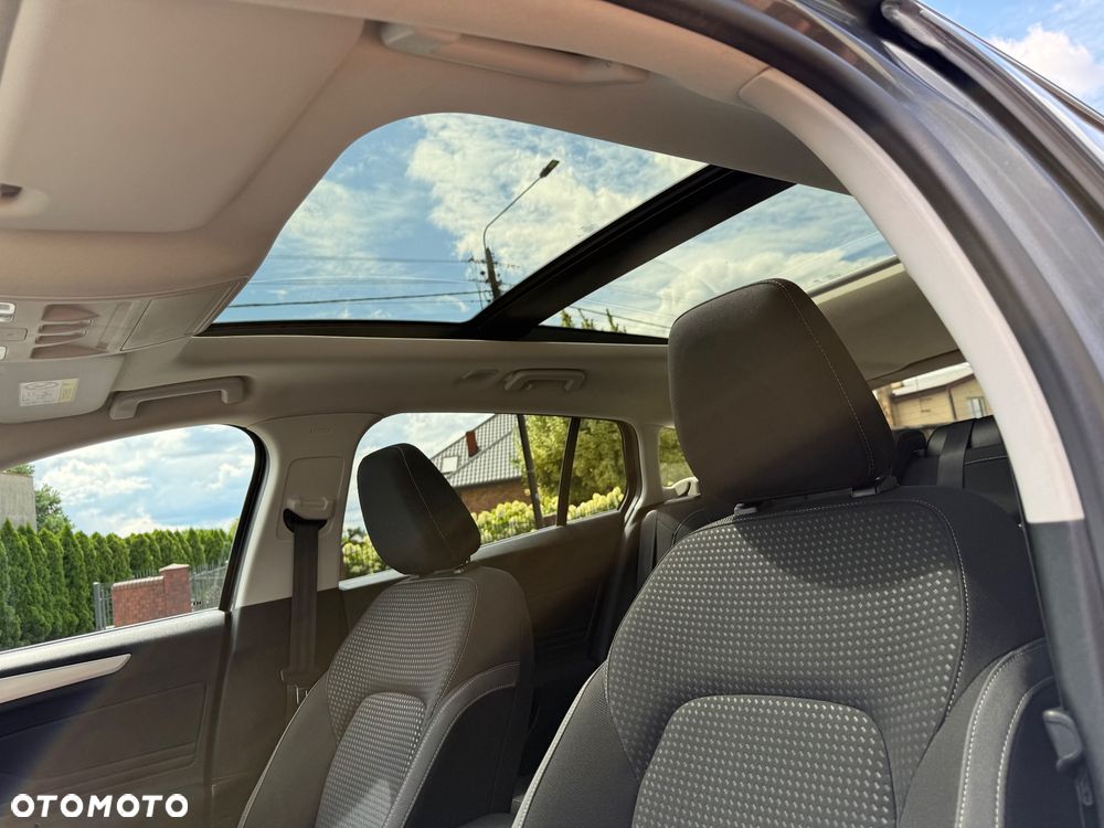 Ford Focus 1.5 EcoBlue STart-Stopp-System TITANIUM X - 27