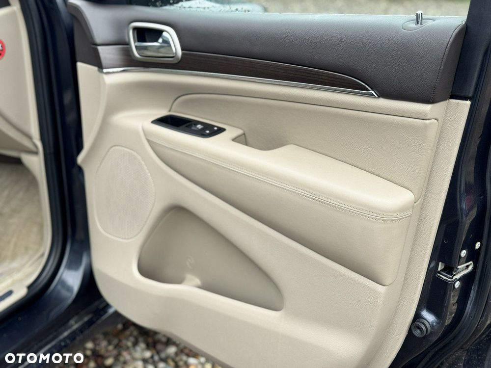 Jeep Grand Cherokee 3.0 CRD Overland Summit Platinum - 37