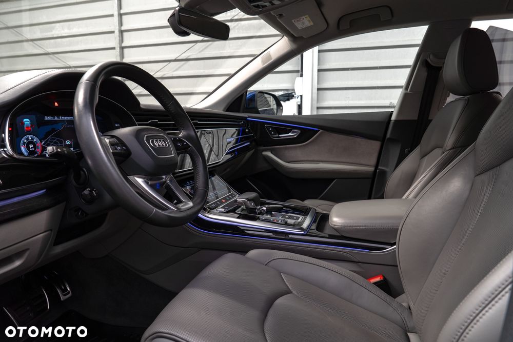 Audi Q8 50 TDI mHEV Quattro Tiptronic - 31