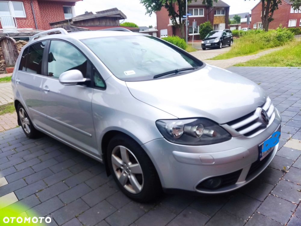 Volkswagen Golf Plus - 1
