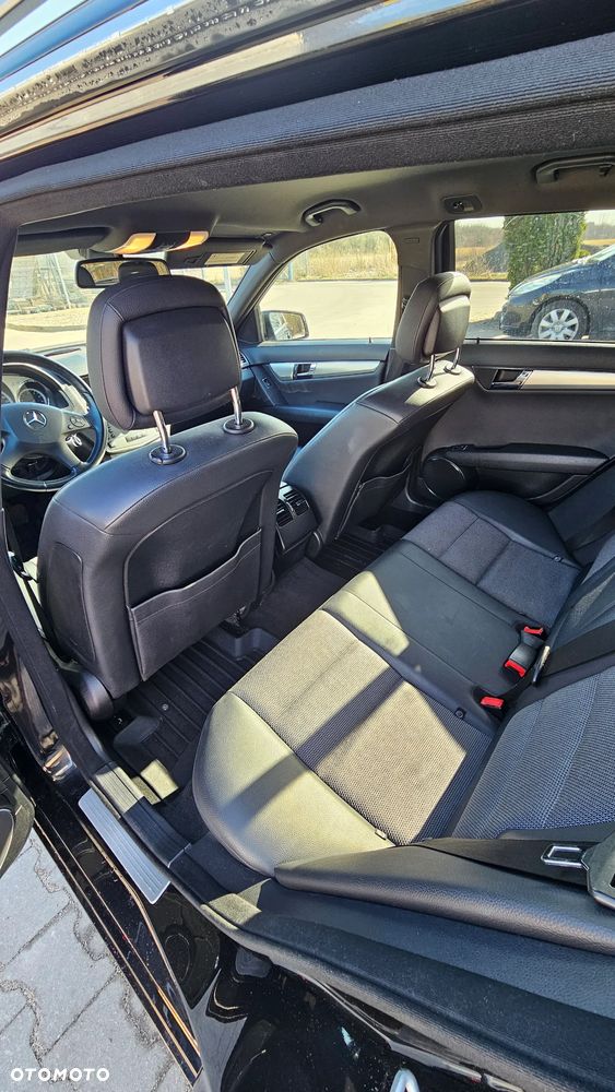 Mercedes-Benz Klasa C - 12