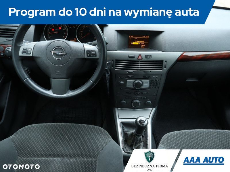 Opel Astra - 9